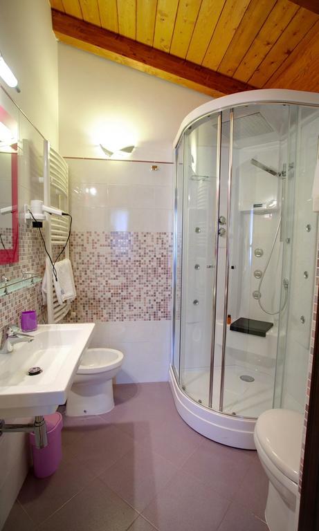 Il Belvedere Guest House Scalea Habitación foto